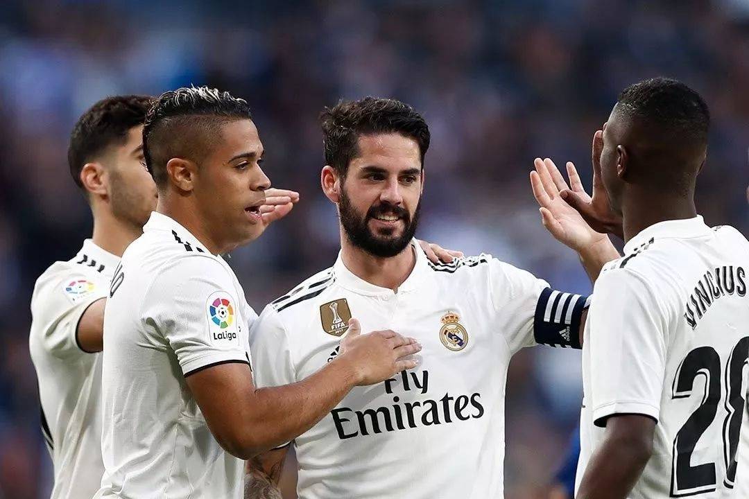 比利亚雷亚尔客场战平皇家马德里，英雄守门员的简单介绍