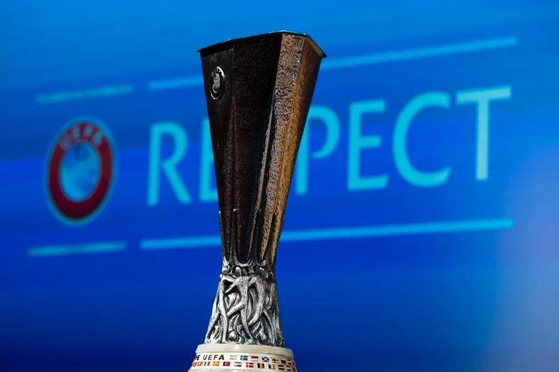 阿贾克斯惨败，欧冠梦碎！