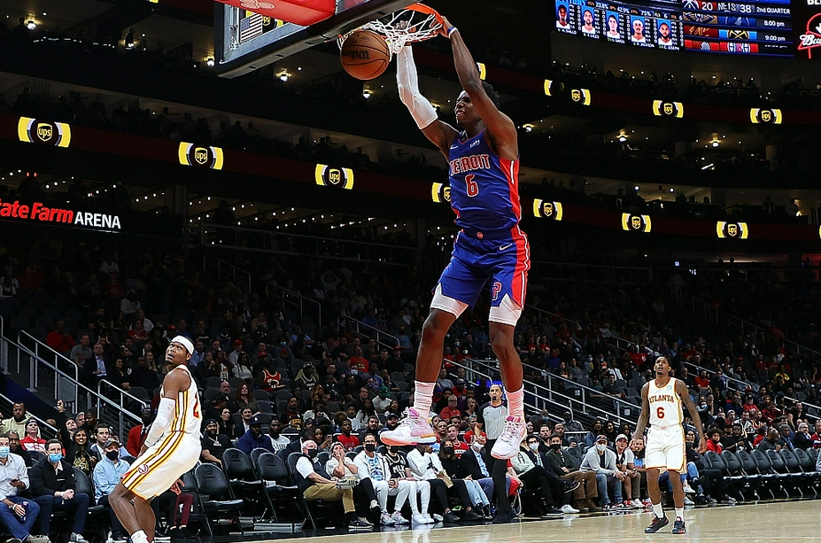 老鹰胜魔术,林德20分+12助攻 老鹰胜魔术,林德20分+12助攻