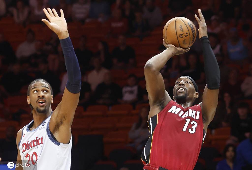 关于爵士力克奇才，实现主场胜利的信息